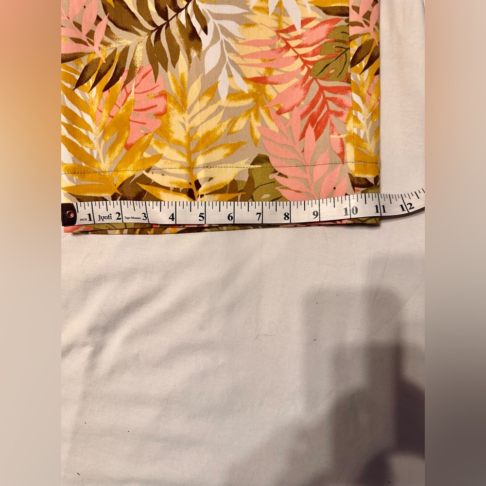 Beachy capris - Picture 6 of 8